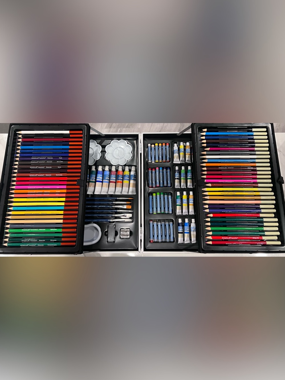Artist's Loft All-Media Art Set in Aluminum Case-125 pieces